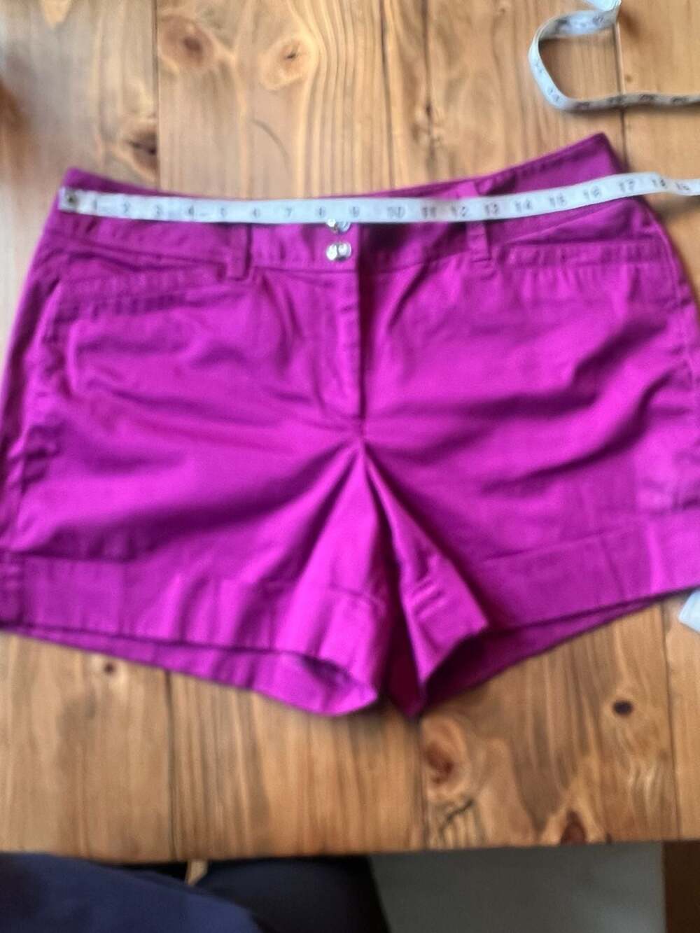 White House Black Market Purple Cuffed Shorts Size 12 - Picture 5 of 6